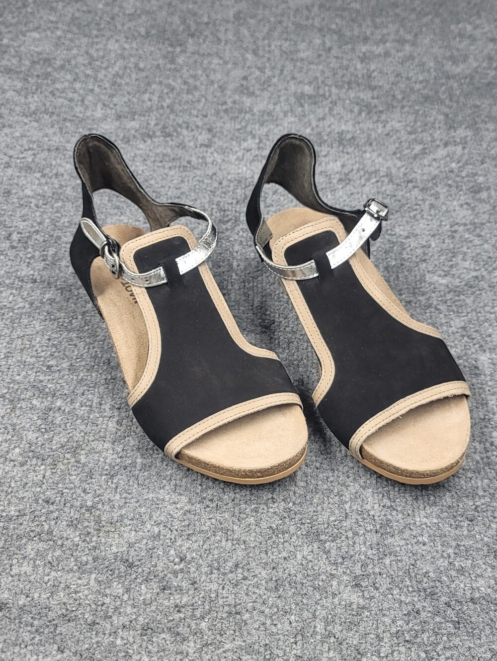 Naot Womens Fiona Sandals Size 40 /L9 Black Leather Slingback Wedge Comfort